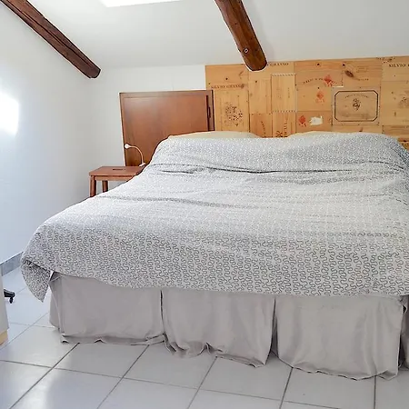 Il Nottetempo アパート アルバ